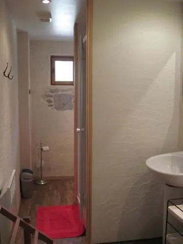 Le Ribet Bed and Breakfast Lempaut Bed & Breakfast