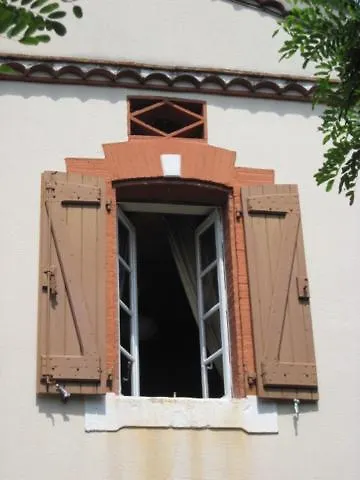 Le Ribet Bed and Breakfast Lempaut